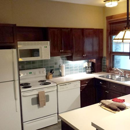Tremblant Les Eaux - Location Adp Apartamento Mont-Tremblant Exterior foto