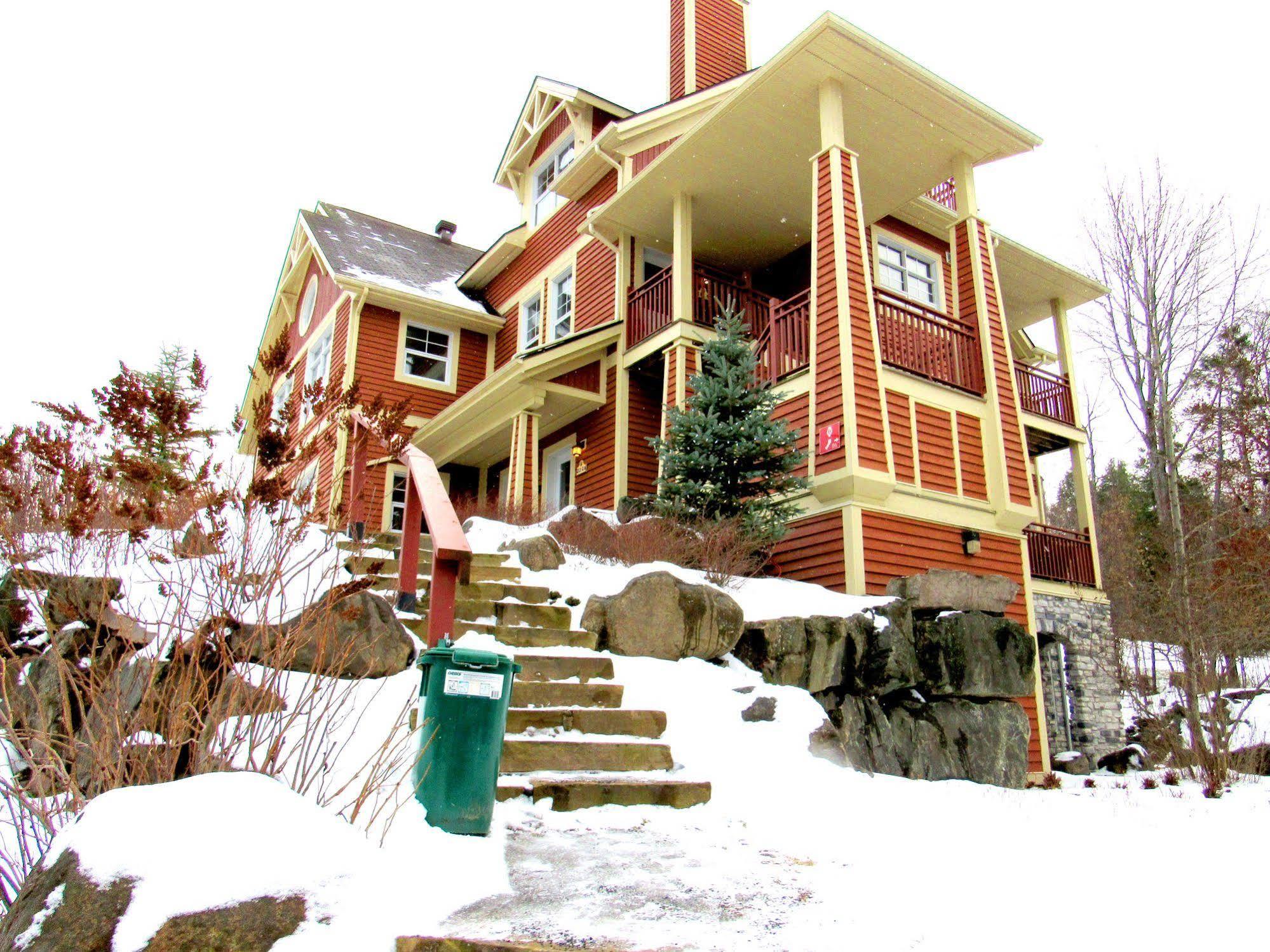 Tremblant Les Eaux - Location Adp Apartamento Mont-Tremblant Exterior foto
